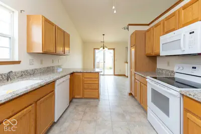 5425 Kidwell Court, Indianapolis - 9
