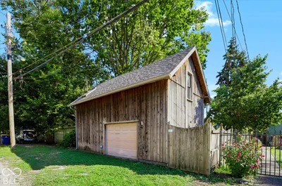 1114 Saint Clair Street, Indianapolis - 88