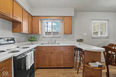 1913 Hawthorne Drive, Plainfield - 7