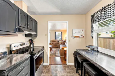 212 Olive Court, Rockville - 10