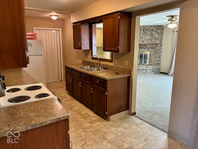 593 Northgate Drive, Greenwood - 5