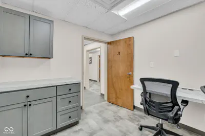 340 Tracy Road, Whiteland - 18