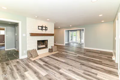 1000 E 81st Street, Indianapolis - 10