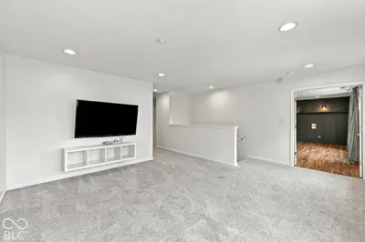 115 Cove, Fortville - 23