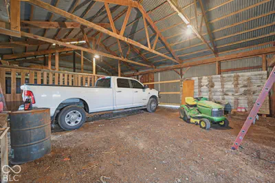 5637 County Road 900 East, Losantville - 23