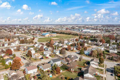 8891 Woodlark Drive, Fishers - 72