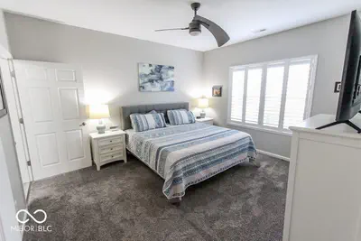 5604 Payne Boulevard, Plainfield - 16