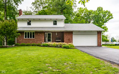 1653 300, Greenfield - 3