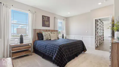 6080 Camarillo Drive, Whitestown - 40
