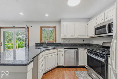 5542 Painted Maple Court, Indianapolis - 18