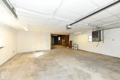 1202 S Harrison Street, Shelbyville - 35