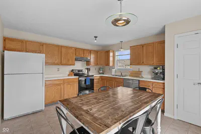 6039 Janel Circle, Indianapolis - 17