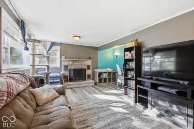203 N Poplar Street, Amboy - 30