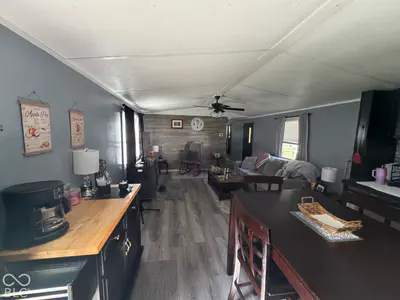 640 Pam Way, Rushville - 12
