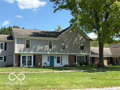 927 Ardsley Drive, Indianapolis