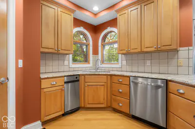 11444 Red Oak Court, Columbus - 8