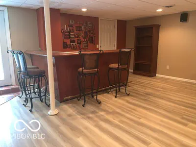 1170 W Base Road, North Vernon - 40