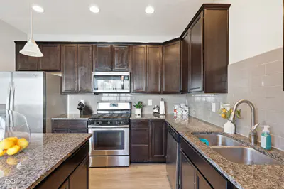 9654 Calamus Drive, Noblesville - 7