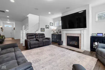 13746 N Clara Court, Camby - 9