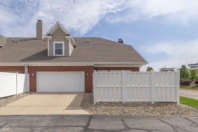 15434 Clearbrook Street, Westfield - 21