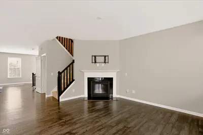 9056 Ramapo Drive, Fishers - 19