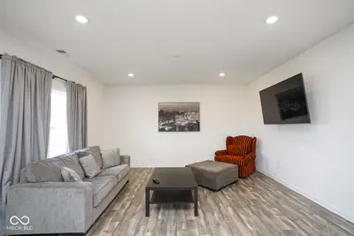 6602 W Whispering Way, Greenfield - 14