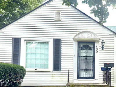400 Umbarger Road, Muncie - 2
