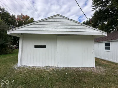 208 N East, Roachdale - 56