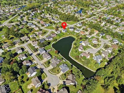 8035 Meadow Bend Lane, Indianapolis - 2