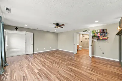 115 Cove, Fortville - 30