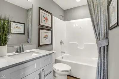 5825 Lamp Post Lane, Noblesville - 48