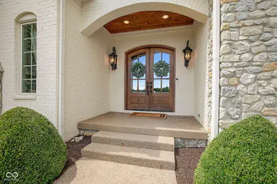 8264 Fall Creek Drive, Pendleton - 5