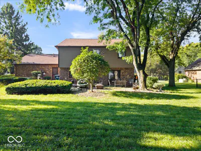 850 Oakwood Drive, Greenwood - 34