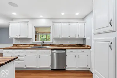 7926 Charlecot Drive, Indianapolis - 9