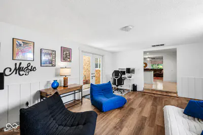 353 Broken Arrow Circle, Indianapolis - 13