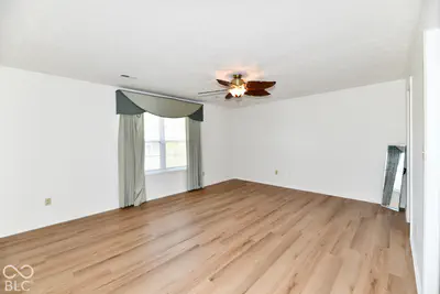 533 Blue Spring Drive, Indianapolis - 17
