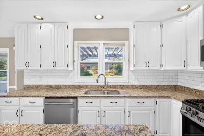 14038 Springmill Ponds Circle, Carmel - 10