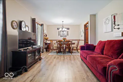 850 Oakwood Drive, Greenwood - 9
