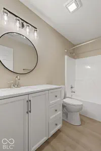 9904 Comb Run Court, Avon - 15