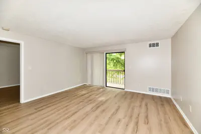 4381 Village Parkway Circle, Indianapolis - 3