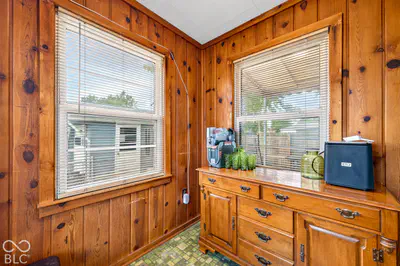 1302 Court, Columbus - 29