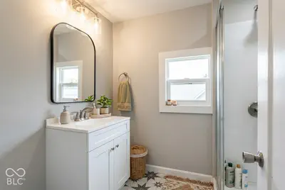 671 N 10th Street, Noblesville - 37