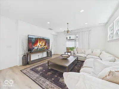 14291 Larson Drive, Carmel - 15