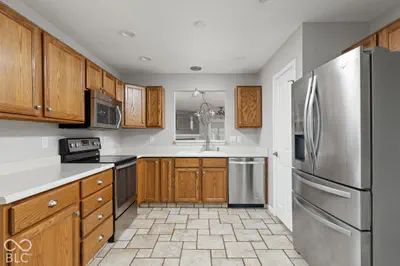 6198 White Birch Drive, Fishers - 10
