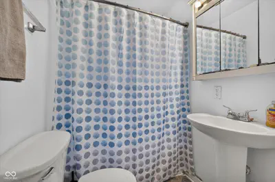 4601 19th Street, Indianapolis - 33
