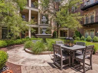 450 Ohio Street, Indianapolis - 13