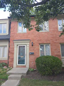 1155 Canterbury Square S, Indianapolis