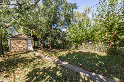 1402 Grant Avenue, Indianapolis - 17