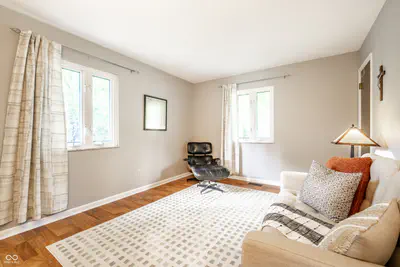 644 Lakeview Drive, Zionsville - 17