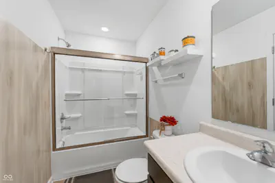 281 Waters Edge, Pendleton - 10